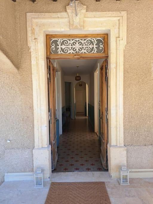 Le Champ Des Hors Villa Vailhauques Ngoại thất bức ảnh
