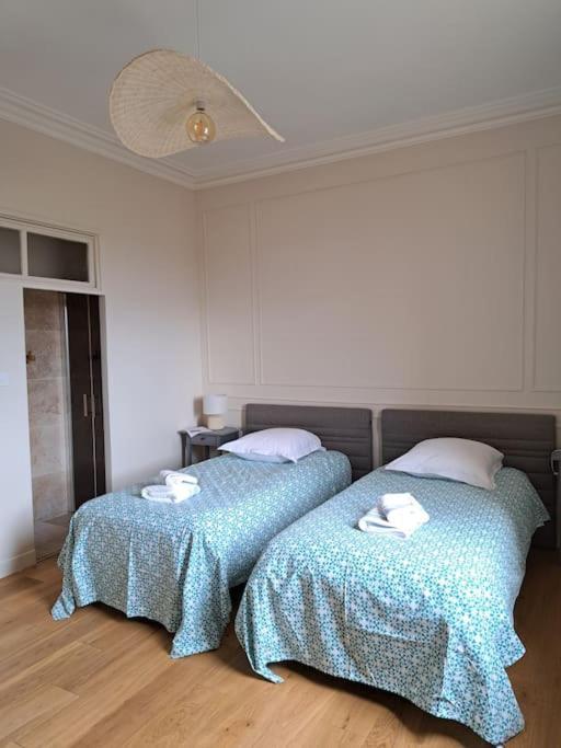 Le Champ Des Hors Villa Vailhauques Ngoại thất bức ảnh