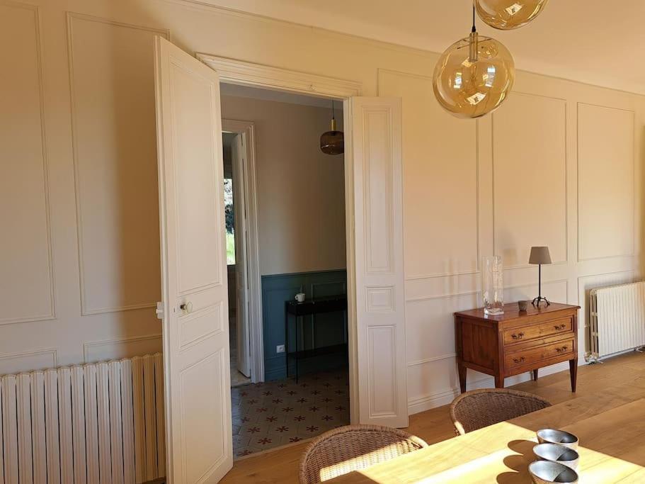 Le Champ Des Hors Villa Vailhauques Ngoại thất bức ảnh